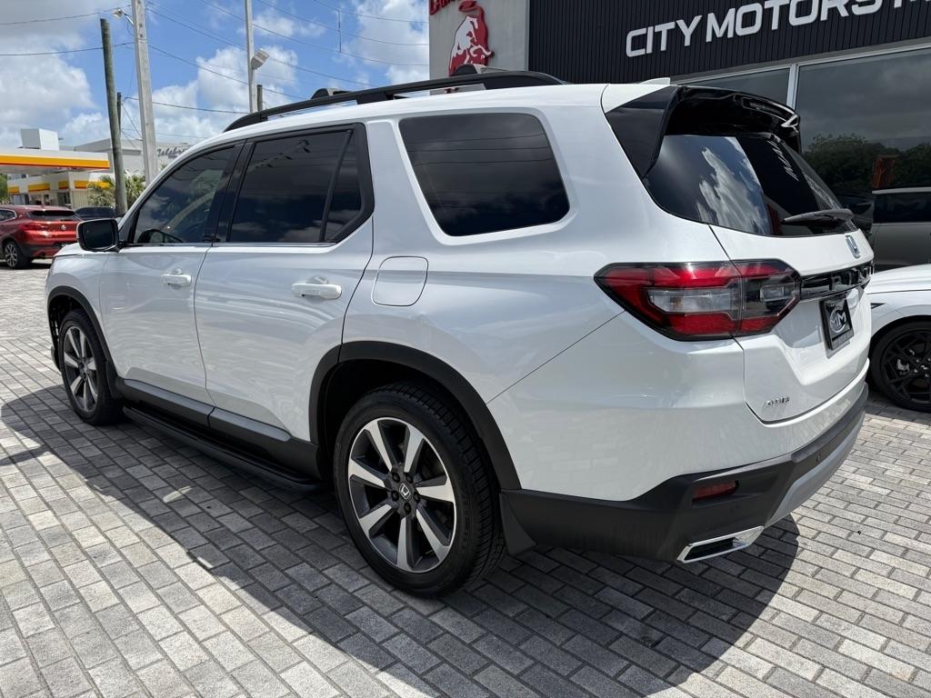 Honda Pilot Elite AWD 2023