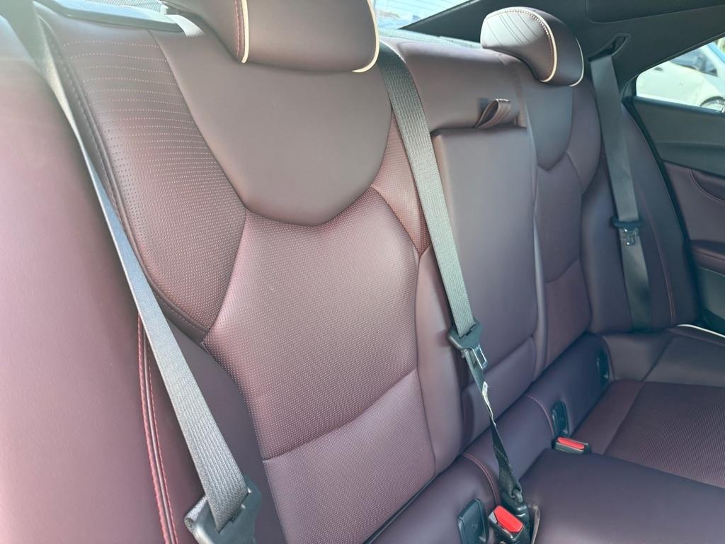 Cadillac CT4 4dr Sdn V-Series 2021