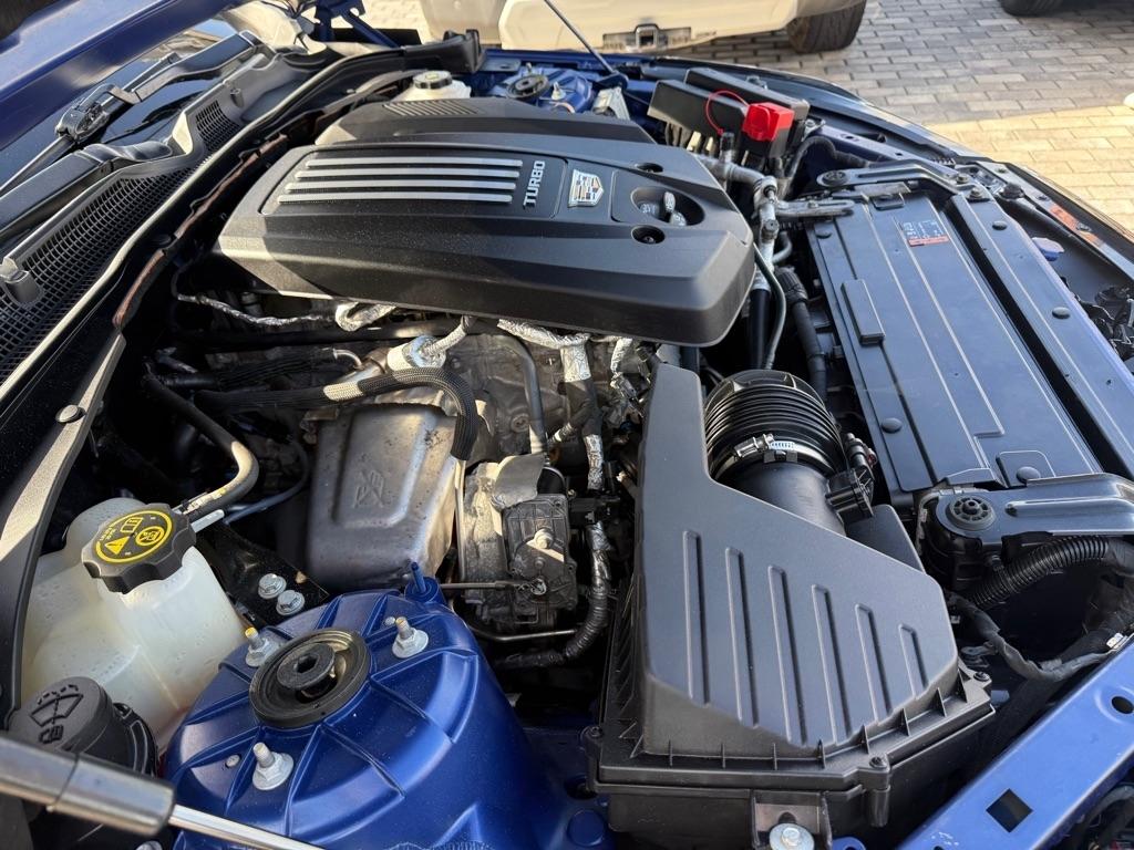 Cadillac CT4 4dr Sdn V-Series 2021