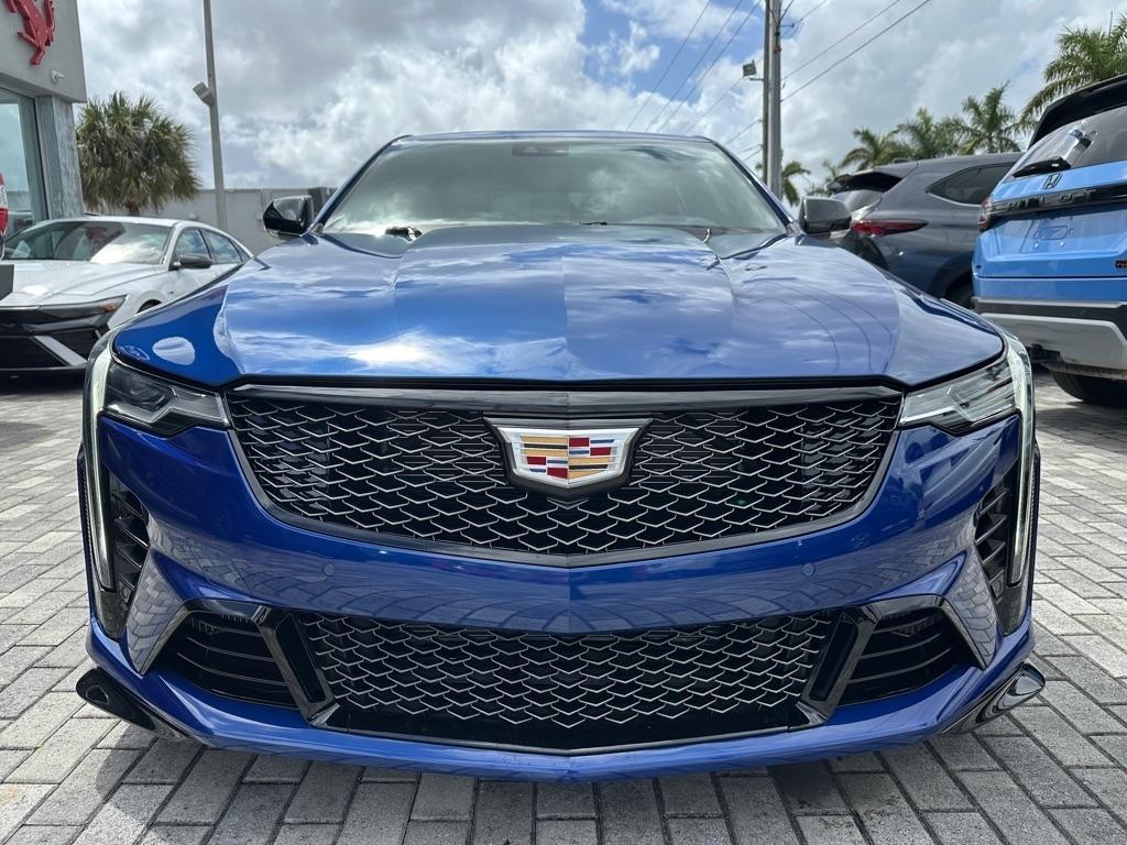 Cadillac CT4-V 4dr Sdn Blackwing 2022
