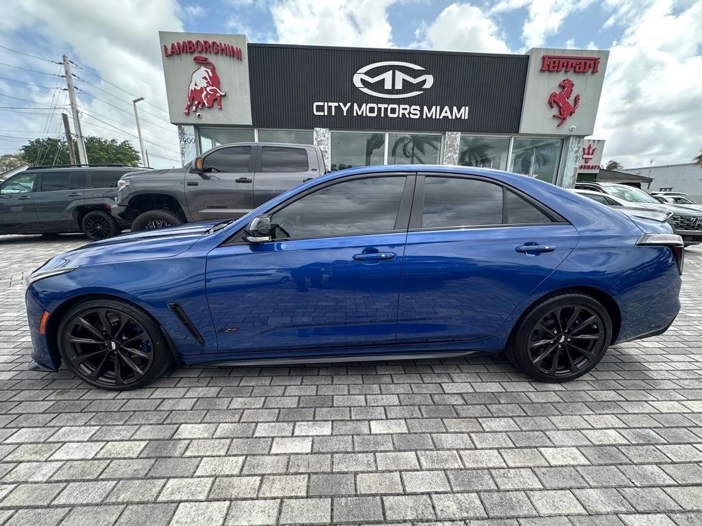 Cadillac CT4-V 4dr Sdn Blackwing 2022