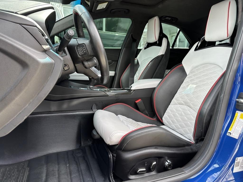 Cadillac CT4-V 4dr Sdn Blackwing 2022