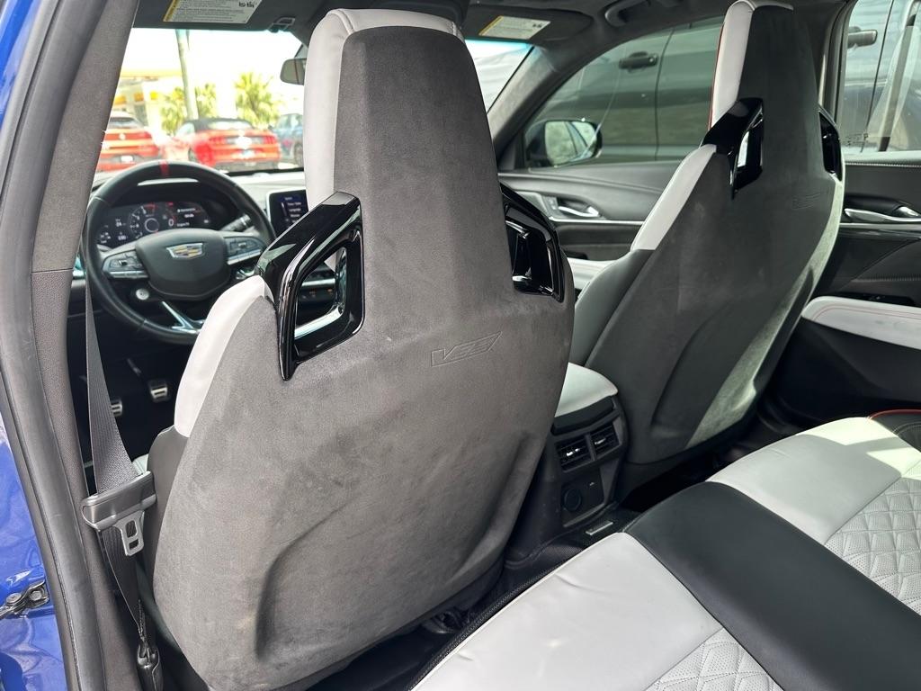 Cadillac CT4-V 4dr Sdn Blackwing 2022