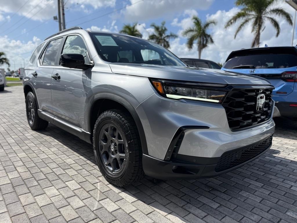 Honda Pilot TrailSport AWD 2025
