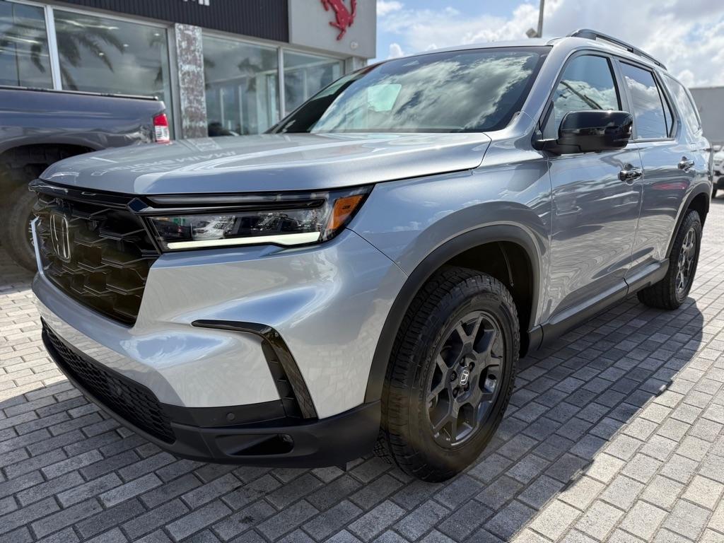 Honda Pilot TrailSport AWD 2025