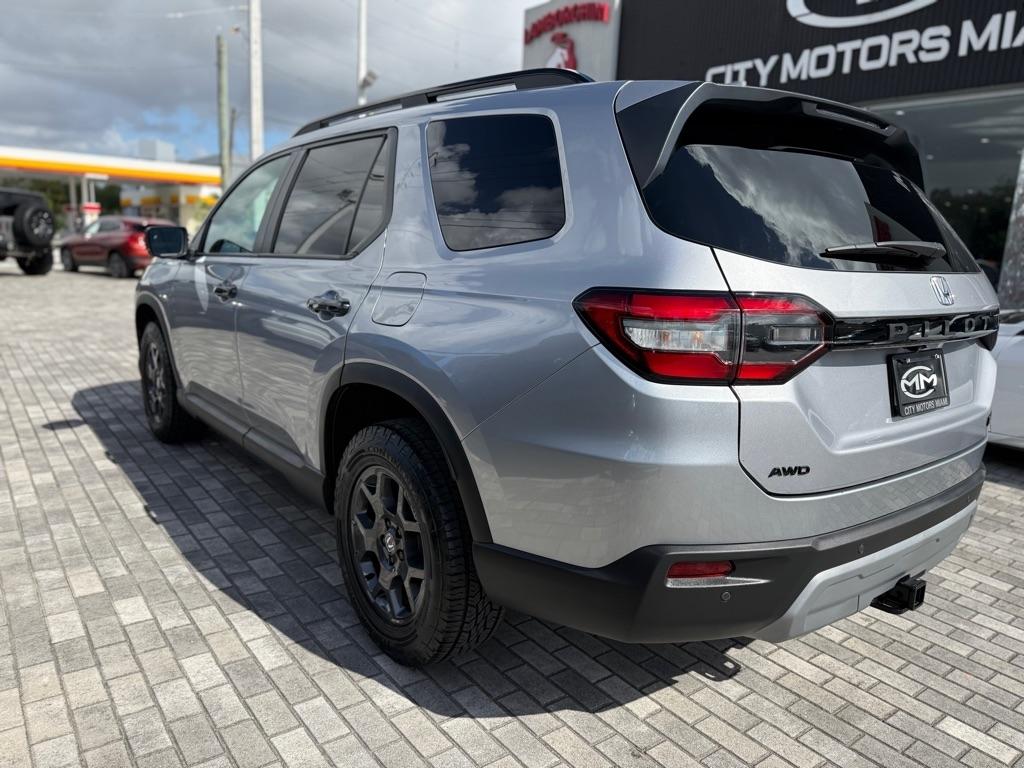 Honda Pilot TrailSport AWD 2025