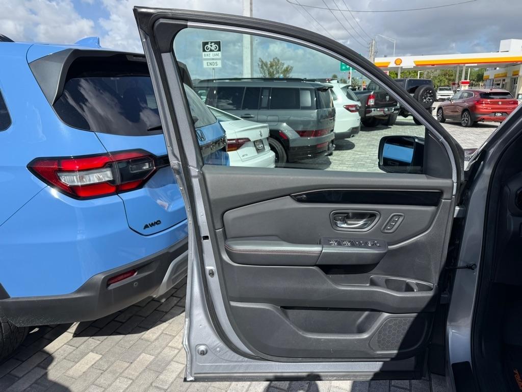 Honda Pilot TrailSport AWD 2025