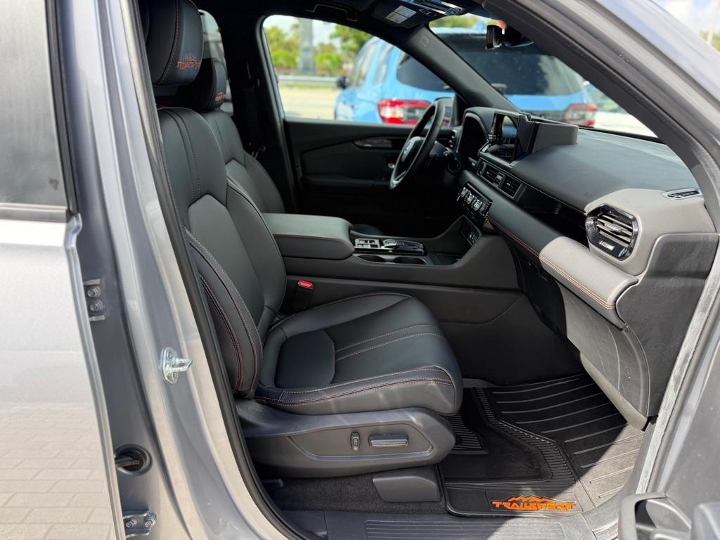 Honda Pilot TrailSport AWD 2025