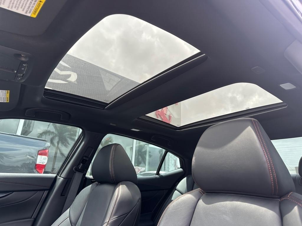 Nissan Maxima SR CVT 2023