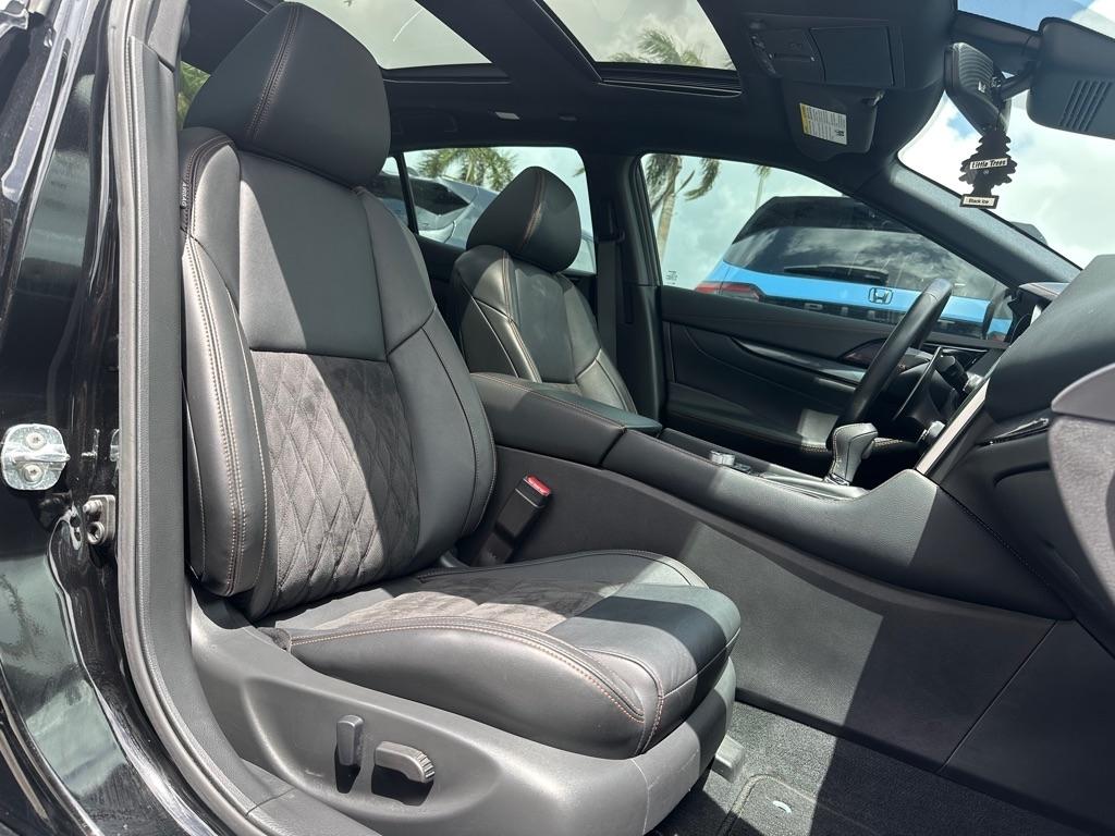 Nissan Maxima SR CVT 2023