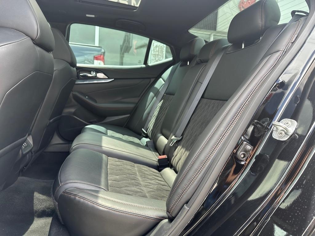 Nissan Maxima SR CVT 2023