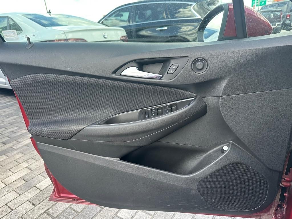 Chevrolet Cruze 4dr Sdn 1.4L LT w/1SD 2017