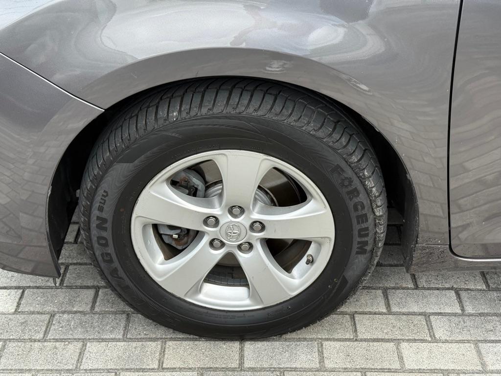 Toyota Sienna LE FWD 8-Passenger (Natl) 2017