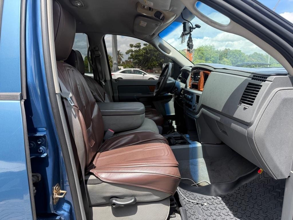 Dodge Ram 2500 4dr Quad Cab 160.5 4WD SLT 2006