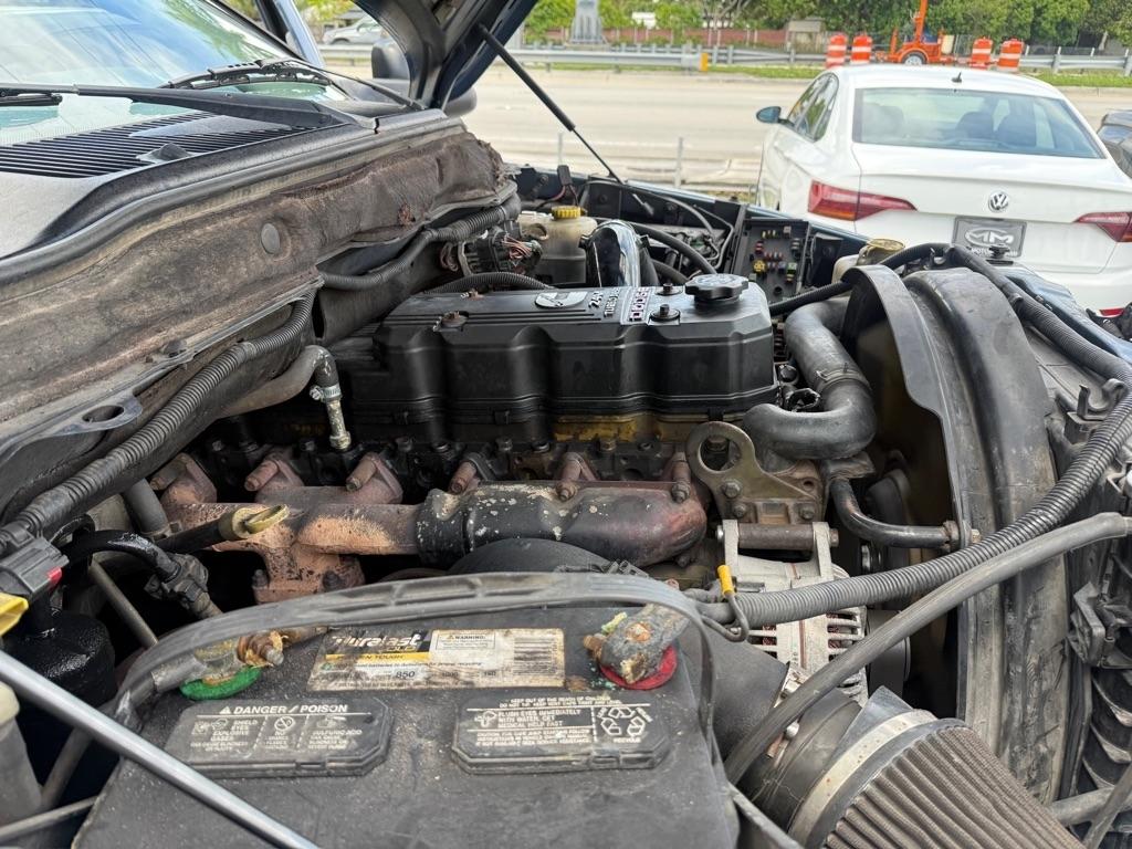 Dodge Ram 2500 4dr Quad Cab 160.5 4WD SLT 2006