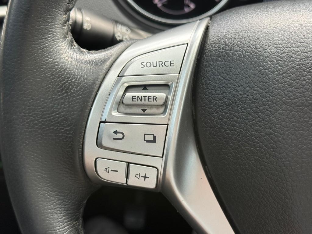 Nissan Rogue FWD 4dr SL 2015