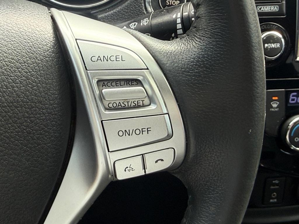 Nissan Rogue FWD 4dr SL 2015