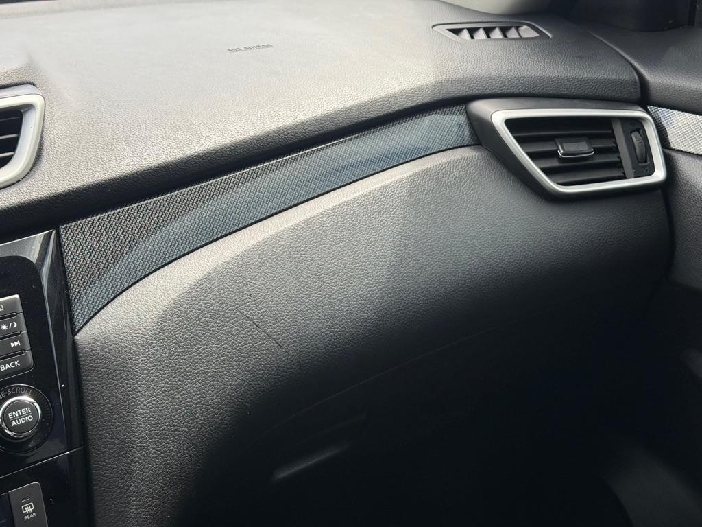 Nissan Rogue FWD 4dr SL 2015