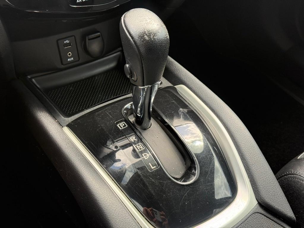 Nissan Rogue FWD 4dr SL 2015