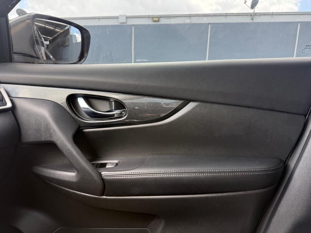 Nissan Rogue FWD 4dr SL 2015