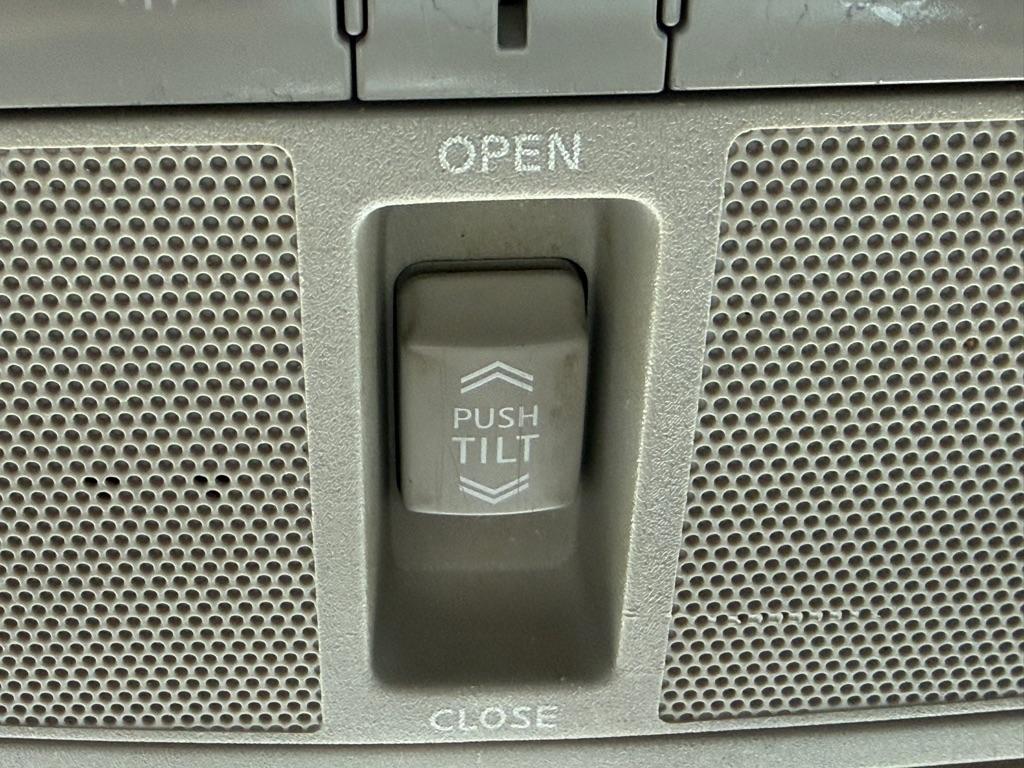 Nissan Rogue FWD 4dr SL 2015