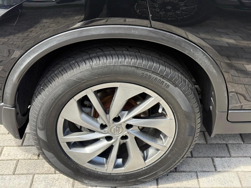 Nissan Rogue FWD 4dr SL 2015