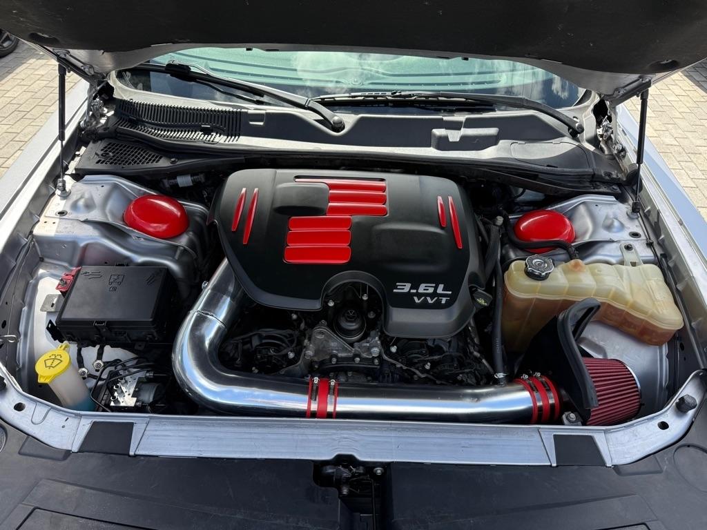 Dodge Challenger 2dr Cpe SXT 2016