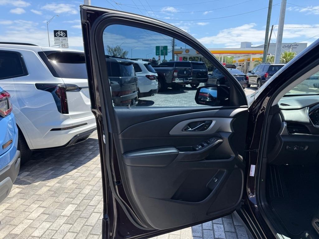 Chevrolet Traverse FWD 4dr LT Cloth w/1LT 2021