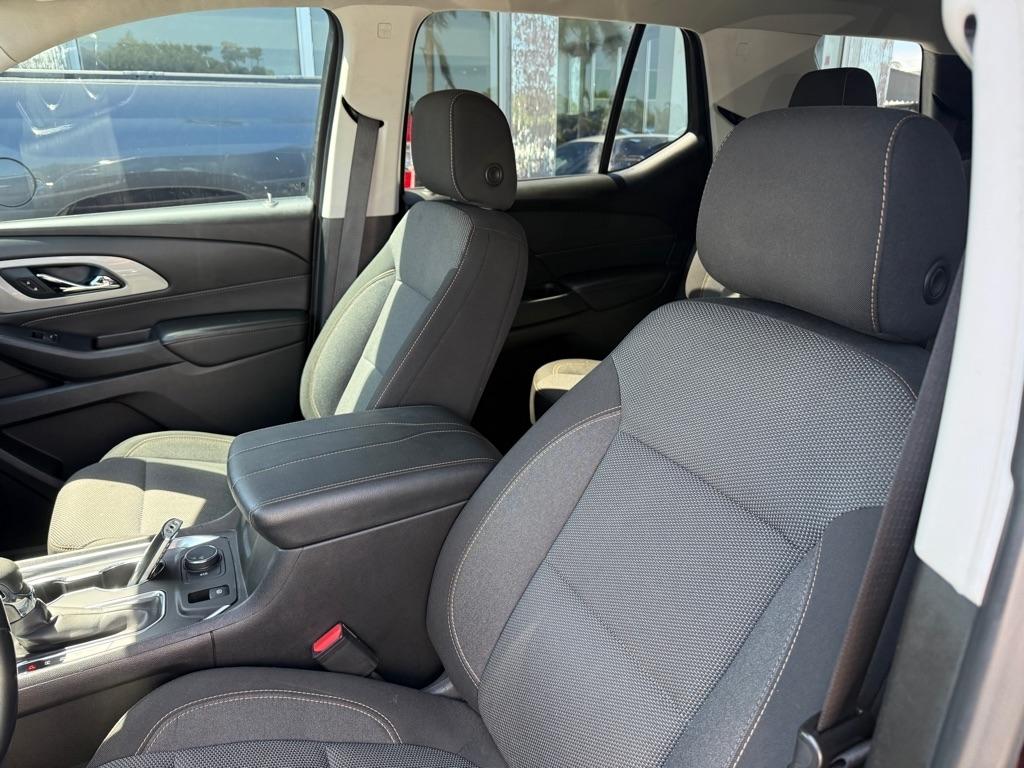 Chevrolet Traverse FWD 4dr LT Cloth w/1LT 2021