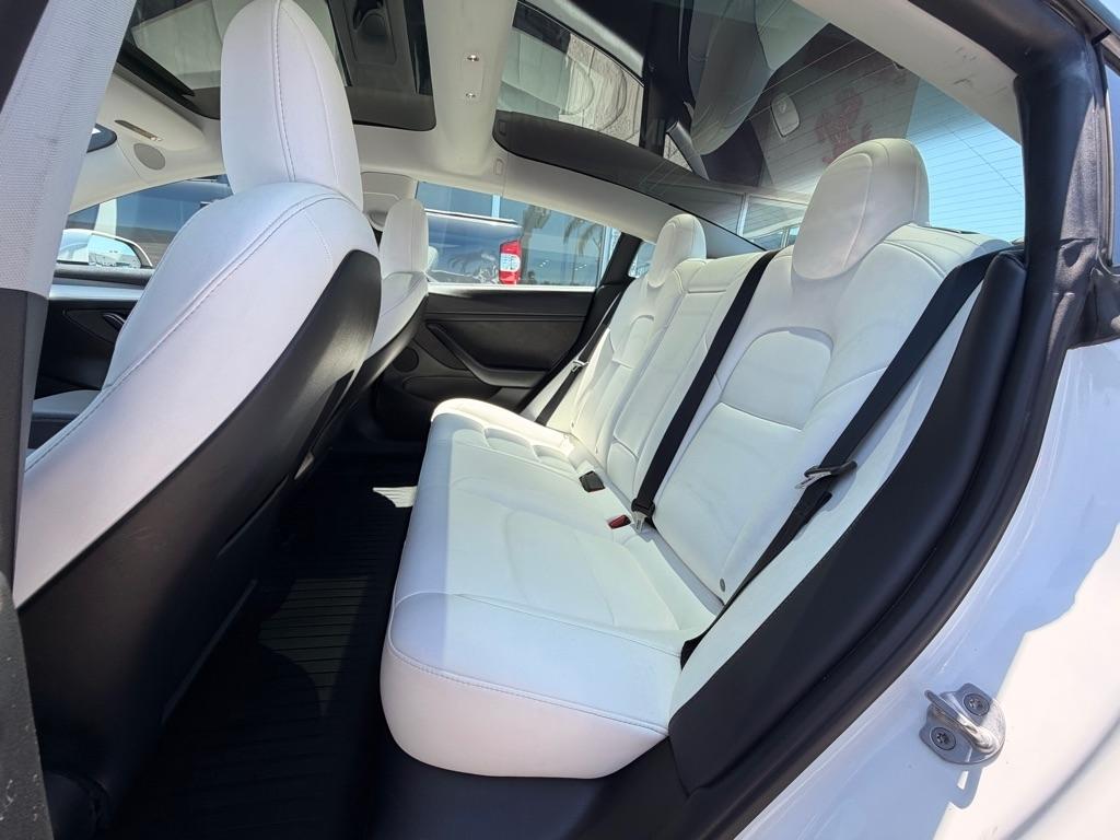 Tesla Model 3 RWD 2022