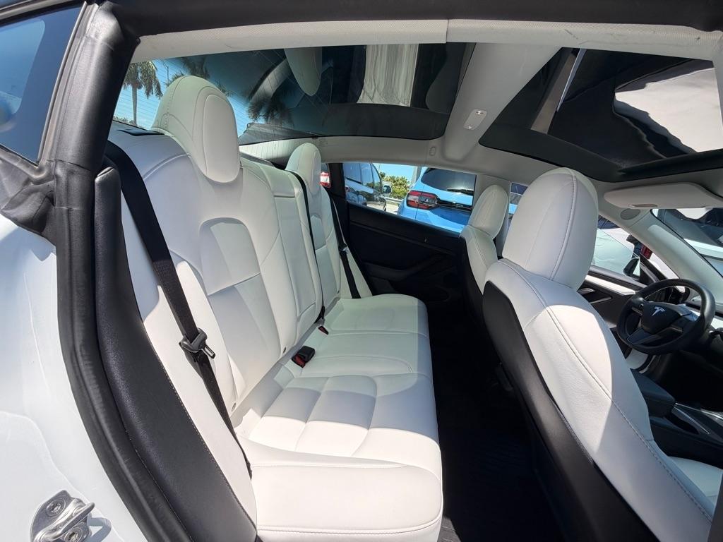 Tesla Model 3 RWD 2022