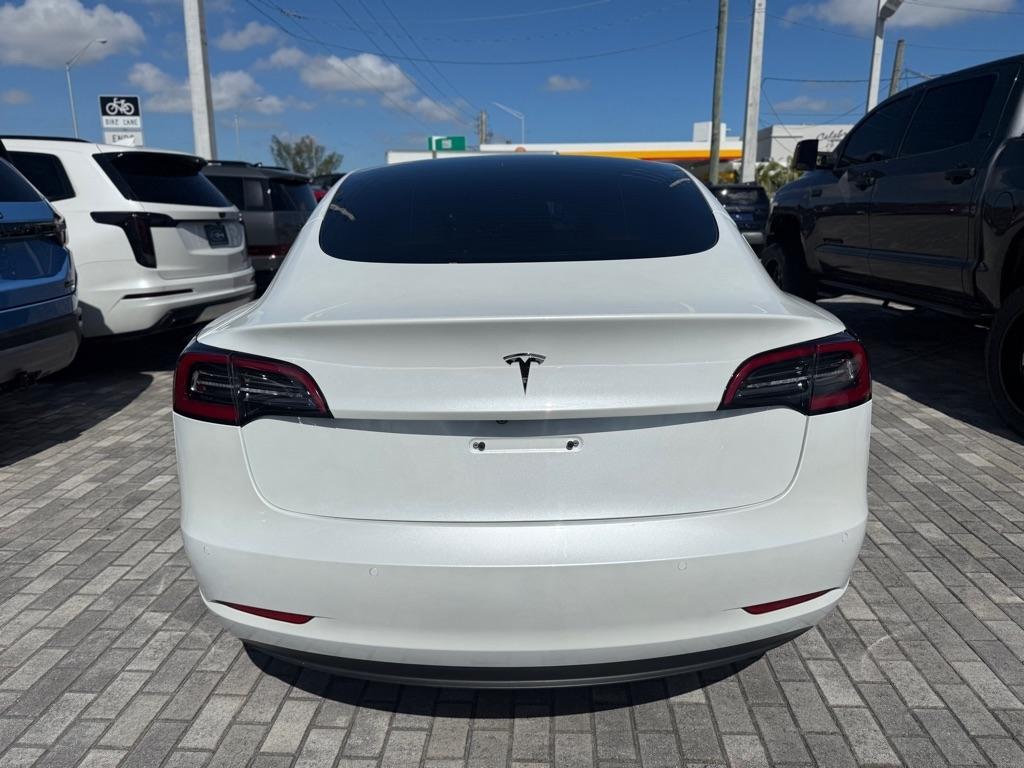 Tesla Model 3 RWD 2022