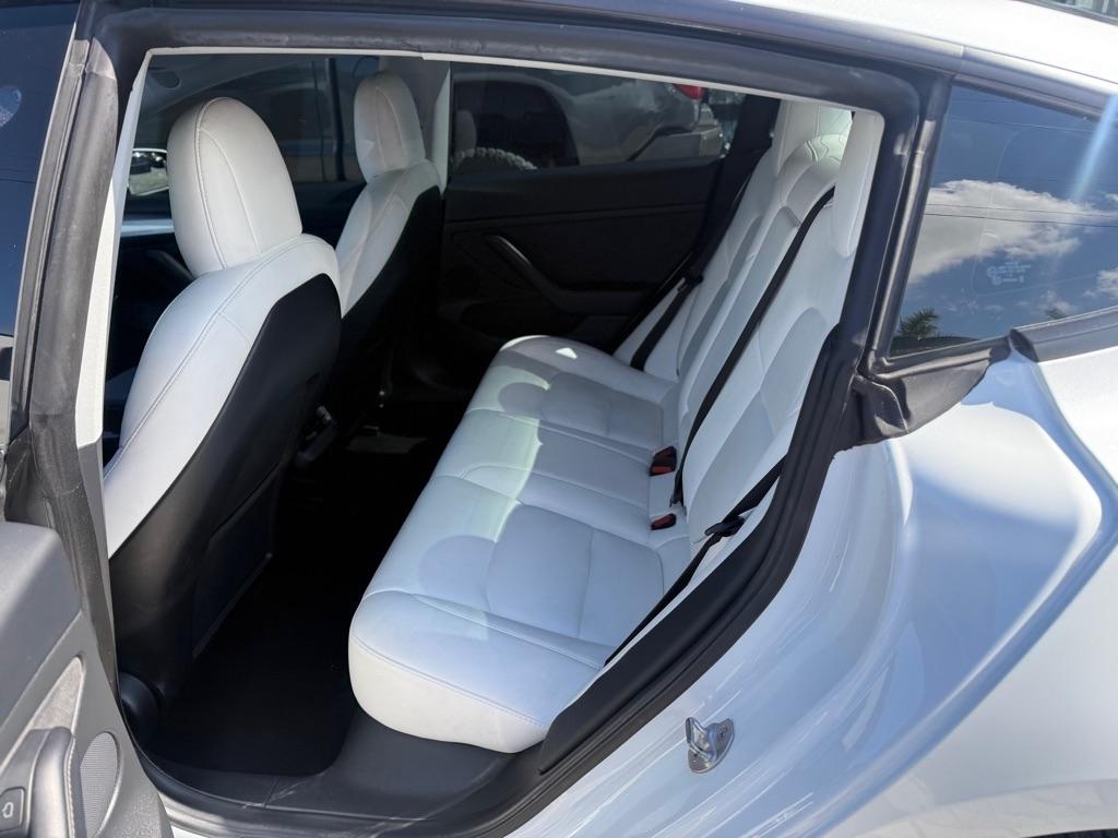 Tesla Model 3 RWD 2022