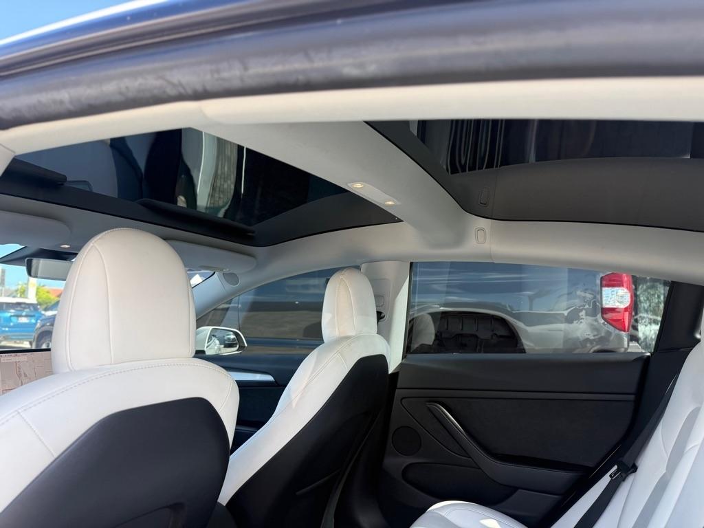 Tesla Model 3 RWD 2022