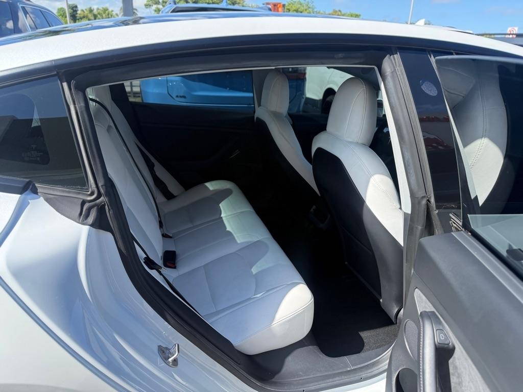 Tesla Model 3 RWD 2022