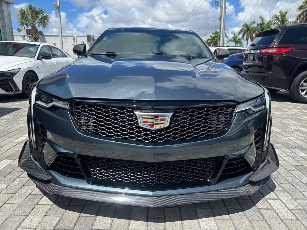 Cadillac CT4-V 4dr Sdn Blackwing 2022