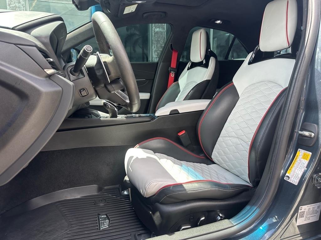 Cadillac CT4-V 4dr Sdn Blackwing 2022