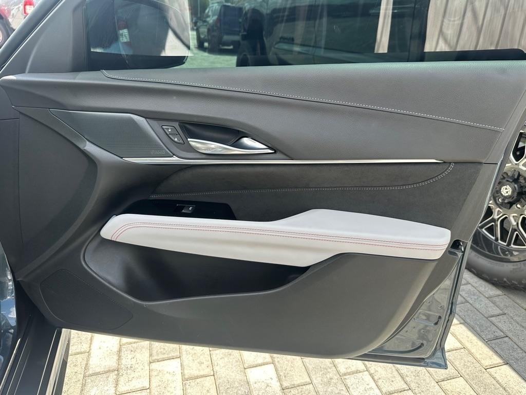 Cadillac CT4-V 4dr Sdn Blackwing 2022