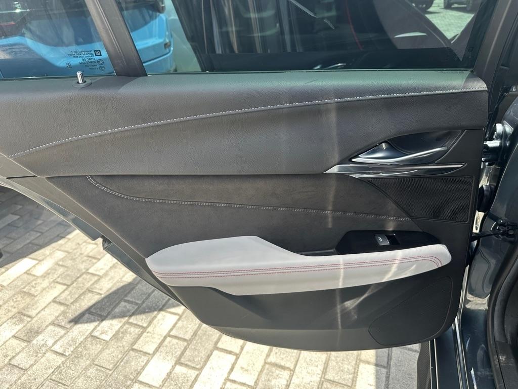 Cadillac CT4-V 4dr Sdn Blackwing 2022