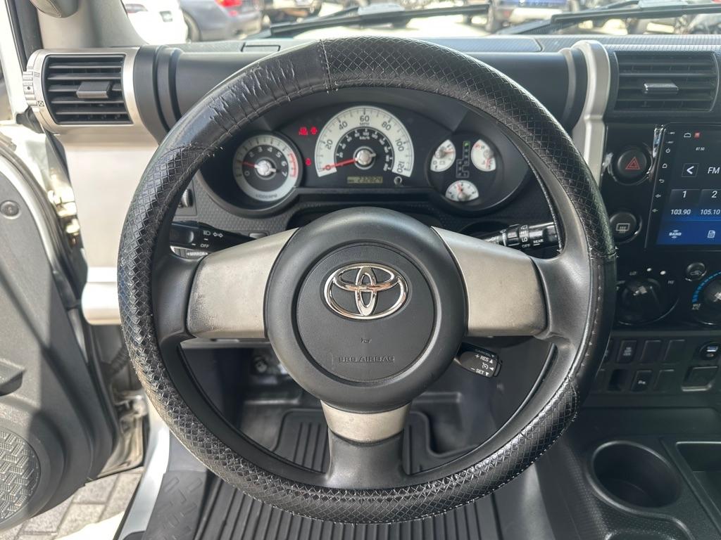 Toyota FJ Cruiser 2WD 4dr Auto (Natl) 2007