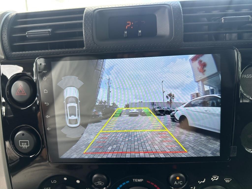 Toyota FJ Cruiser 2WD 4dr Auto (Natl) 2007