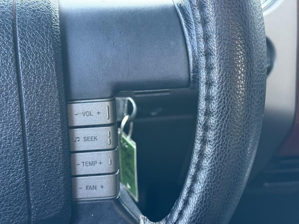 Ford F-150 Supercab 133" Lariat 2005