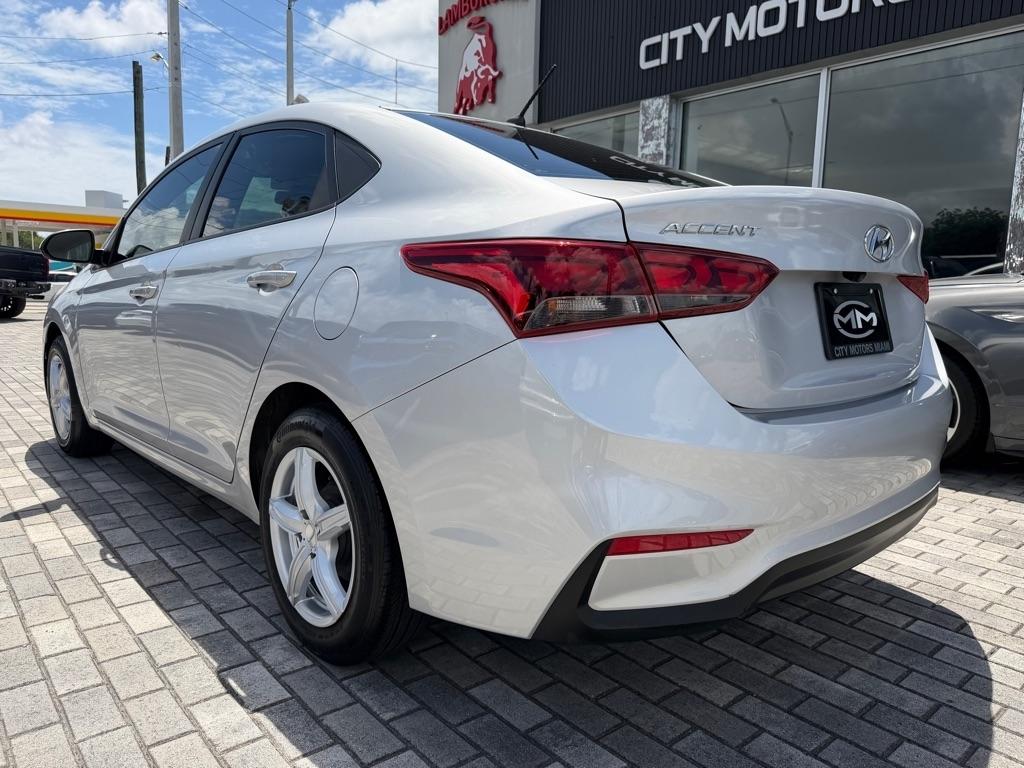 Hyundai Accent SE Sedan IVT 2022