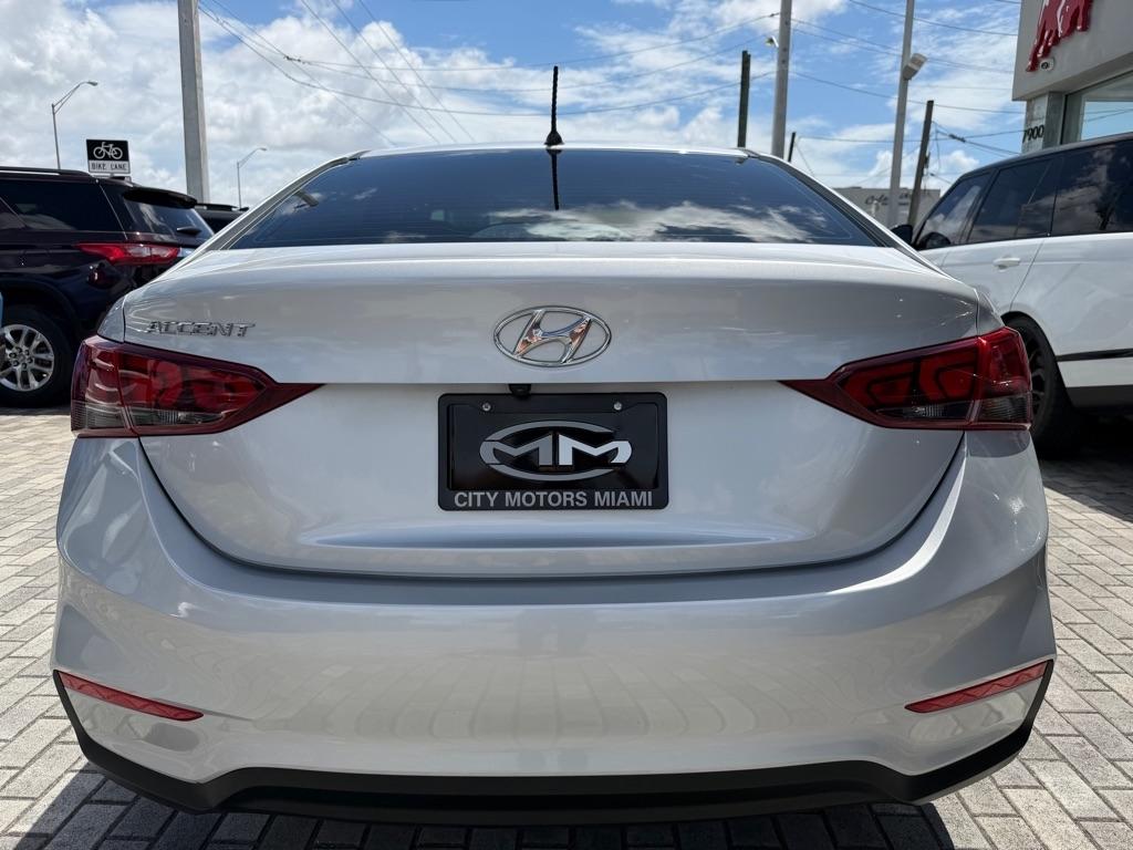 Hyundai Accent SE Sedan IVT 2022