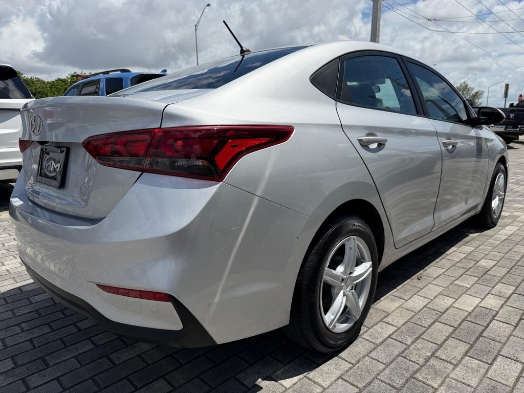 Hyundai Accent SE Sedan IVT 2022