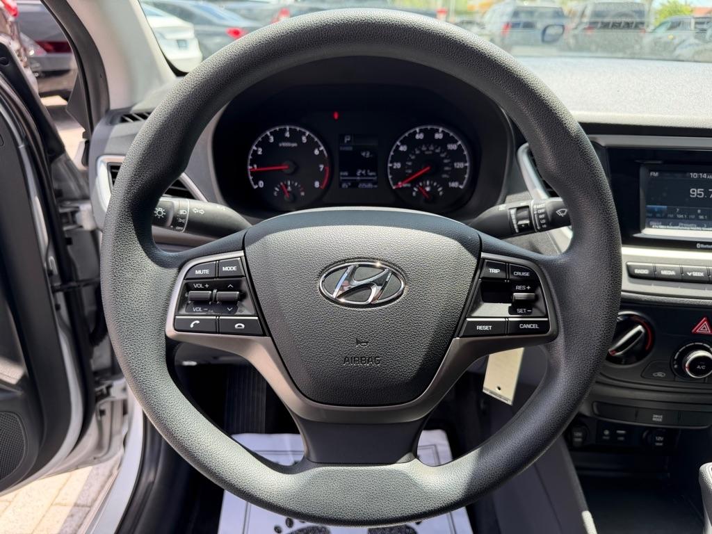 Hyundai Accent SE Sedan IVT 2022