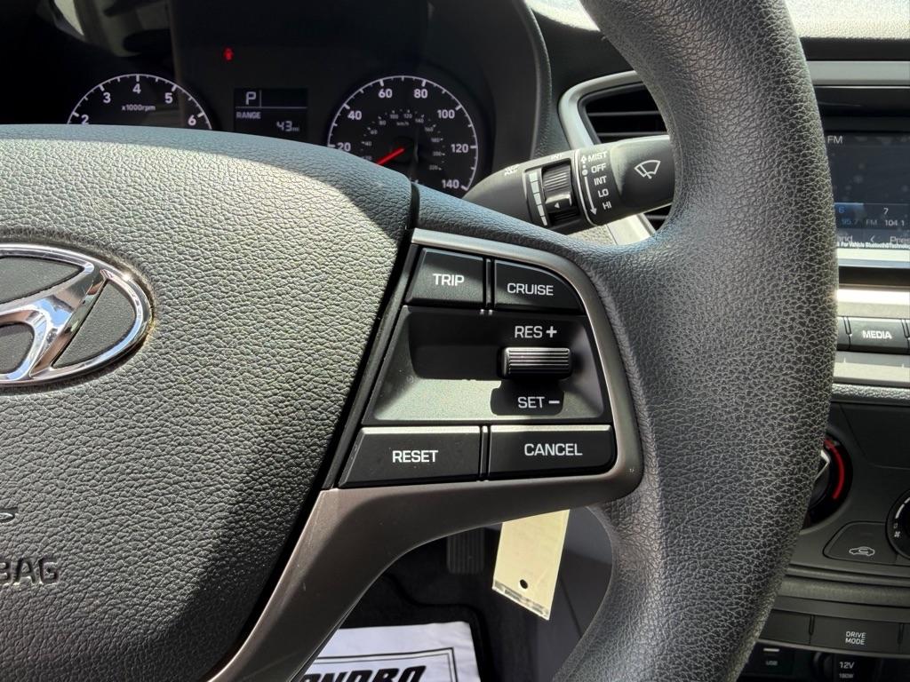 Hyundai Accent SE Sedan IVT 2022