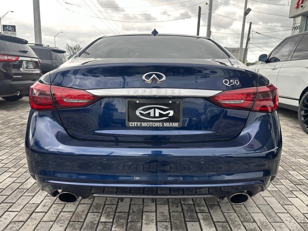 Infiniti Q50 LUXE RWD 2023