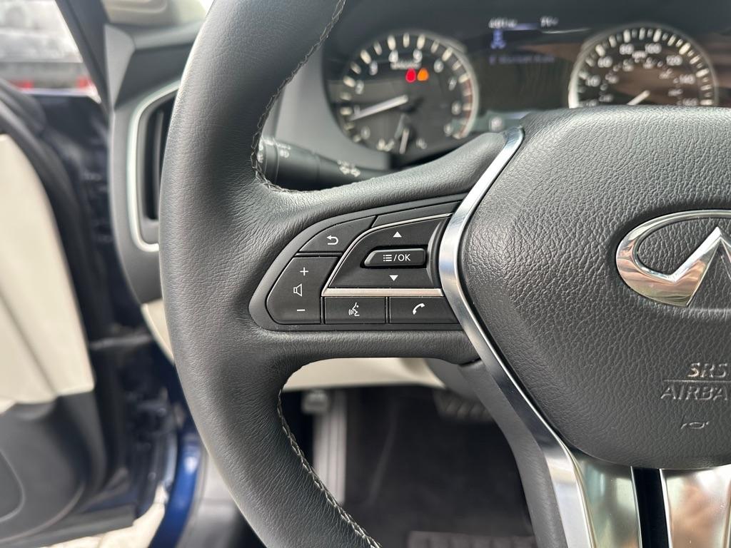 Infiniti Q50 LUXE RWD 2023