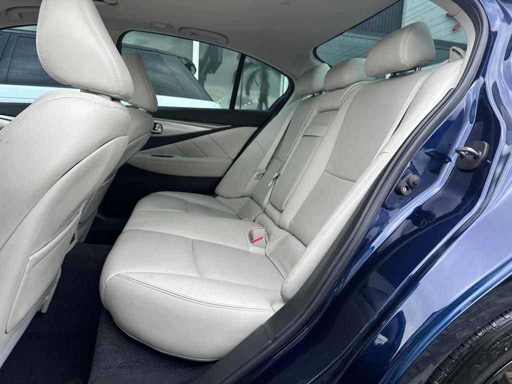 Infiniti Q50 LUXE RWD 2023